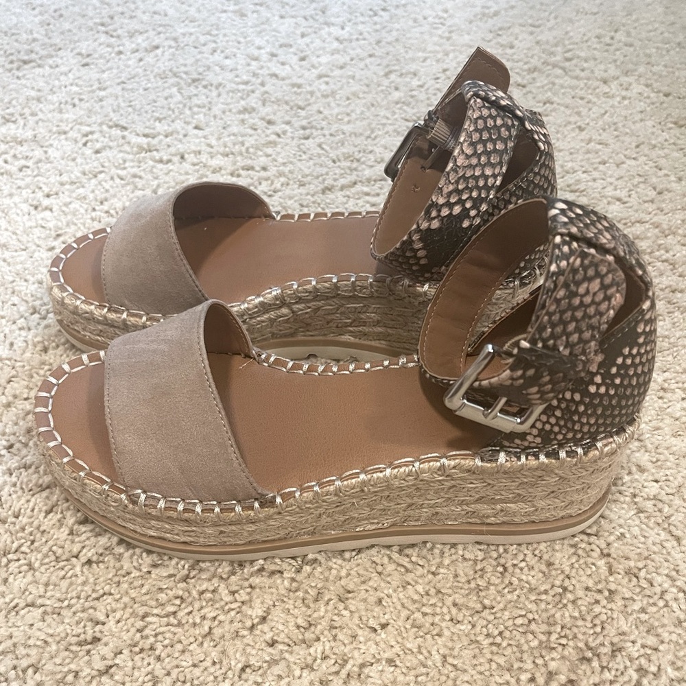 Tan & snake skin print espadrilles size 6.5